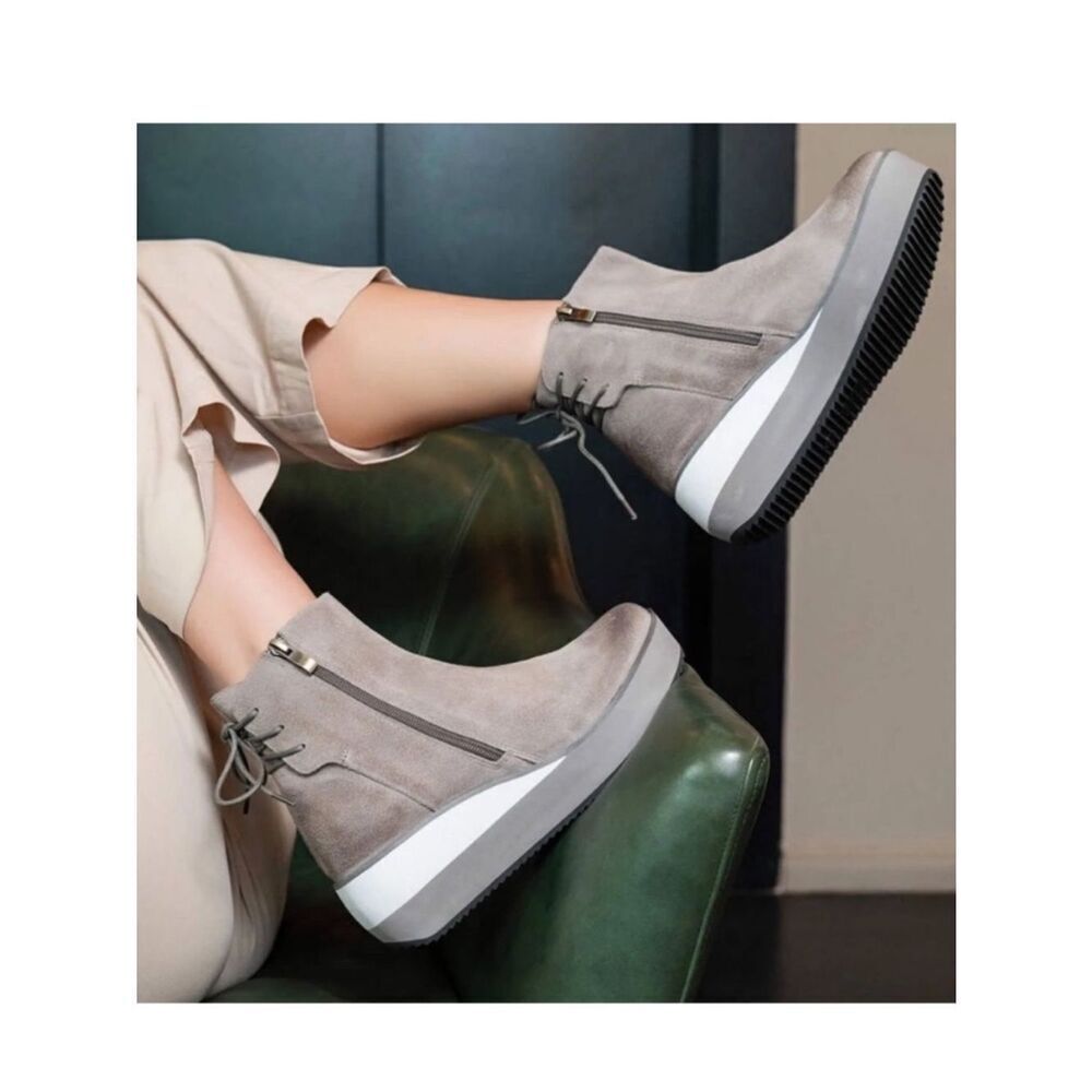 Antelope Fran Gray Suede Platform Ankle Boots size 39 - runs small fits 7.5 best